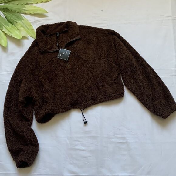 🌟nwt ZAFUL Half Zip Plush Cropped Sweatshirt🌟 - Picture 5 of 12